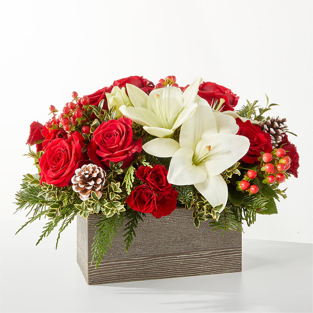 Snowy Wonderland Bouquet – HUTCHINSON'S FLOWERS INC, Sykesville MD