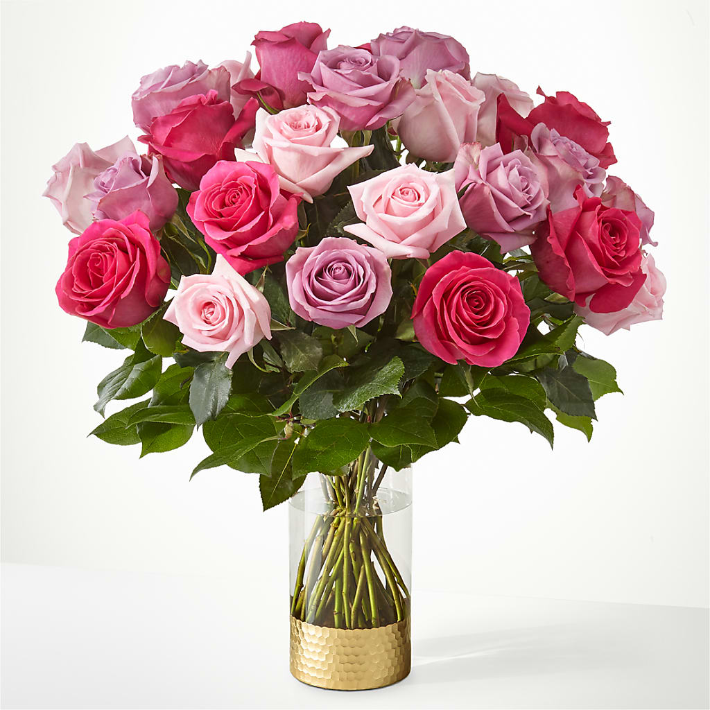 Pure Beauty Mixed Roses – HUTCHINSON'S FLOWERS INC, Sykesville MD