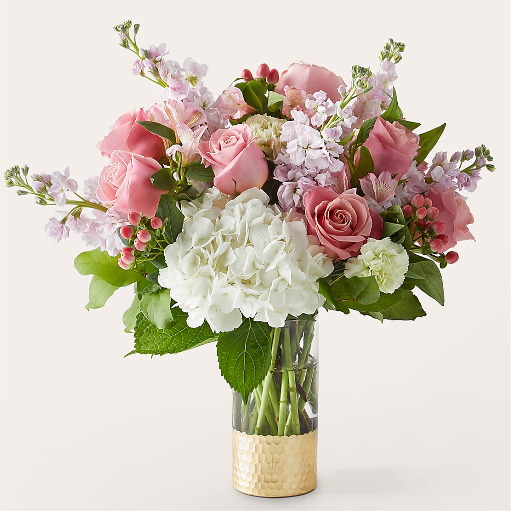 Little Luxuries Bouquet – HUTCHINSON'S FLOWERS INC, Sykesville MD