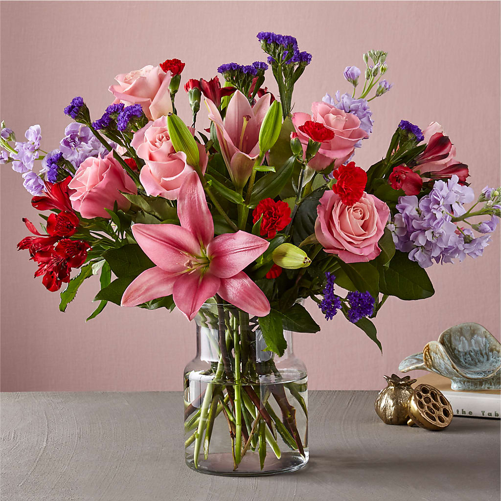 Romantique Bouquet – HUTCHINSON'S FLOWERS INC, Sykesville MD