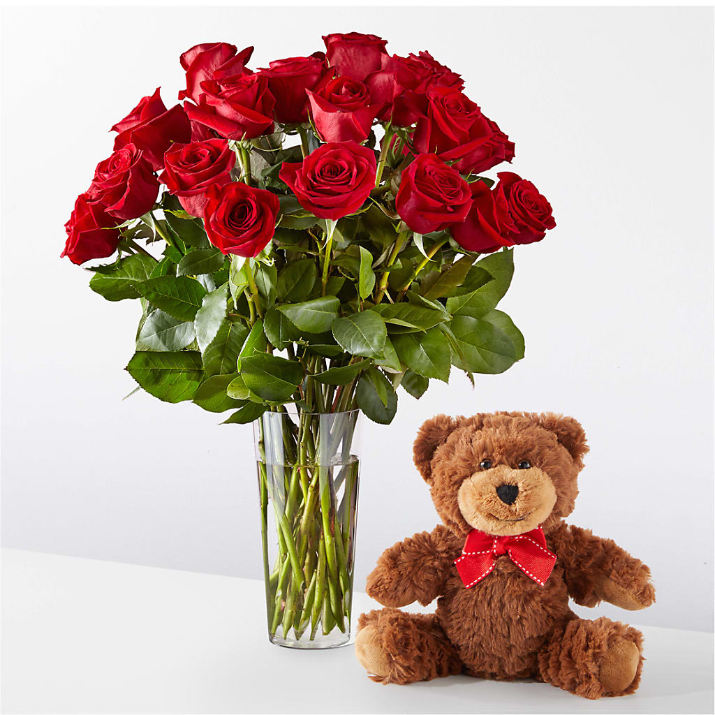 Romantic Long Stem Red Rose Bouquet Bundles – HUTCHINSON'S FLOWERS INC, Sykesville MD