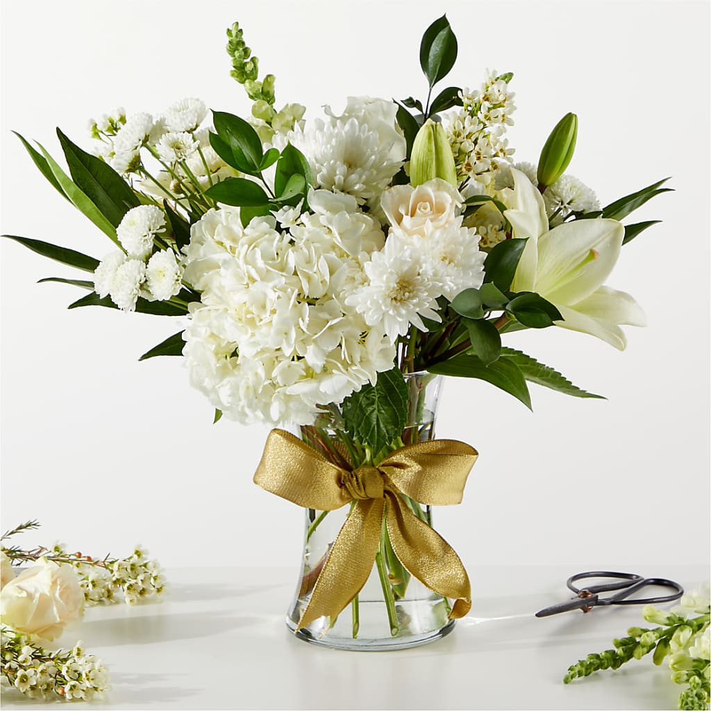 New Beginnings – A Florist Original – HUTCHINSON'S FLOWERS INC, Sykesville MD
