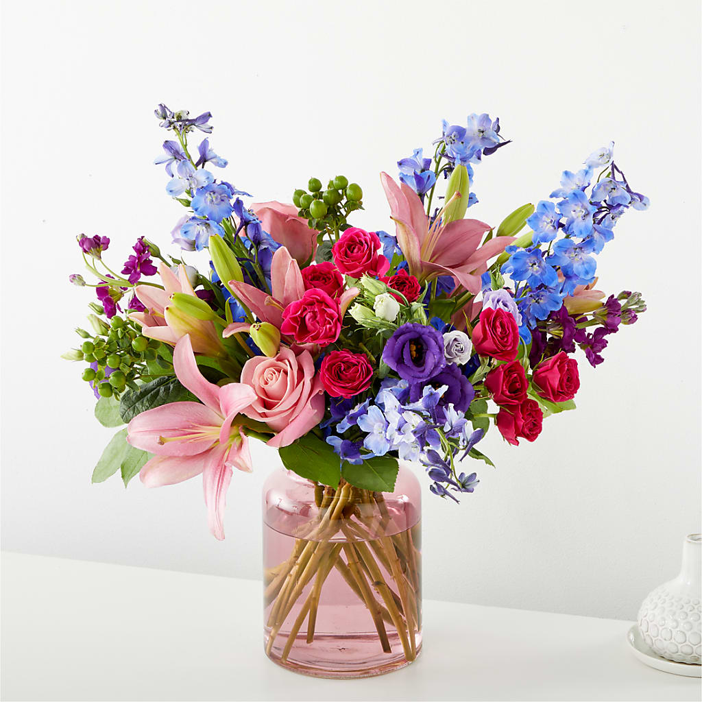 Breezy Meadows Bouquet – HUTCHINSON'S FLOWERS INC, Sykesville MD