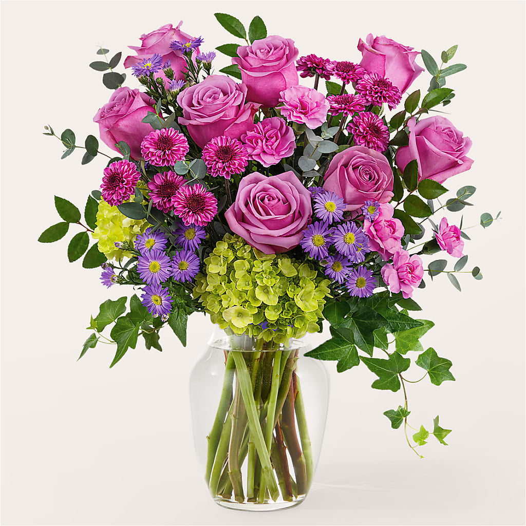 Whispering Garden Bouquet – HUTCHINSON'S FLOWERS INC, Sykesville MD