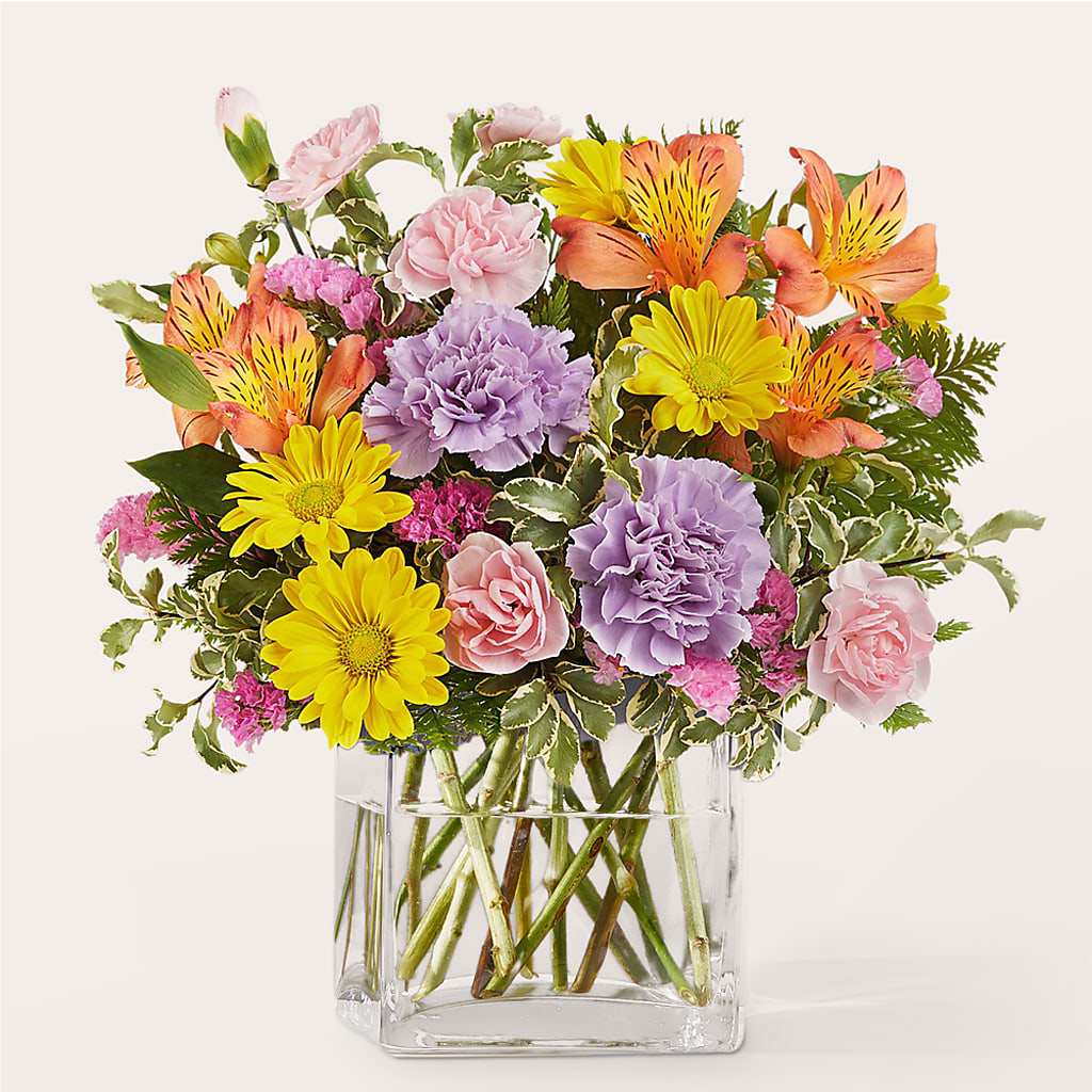 Shades of Happiness Bouquet – HUTCHINSON'S FLOWERS INC, Sykesville MD