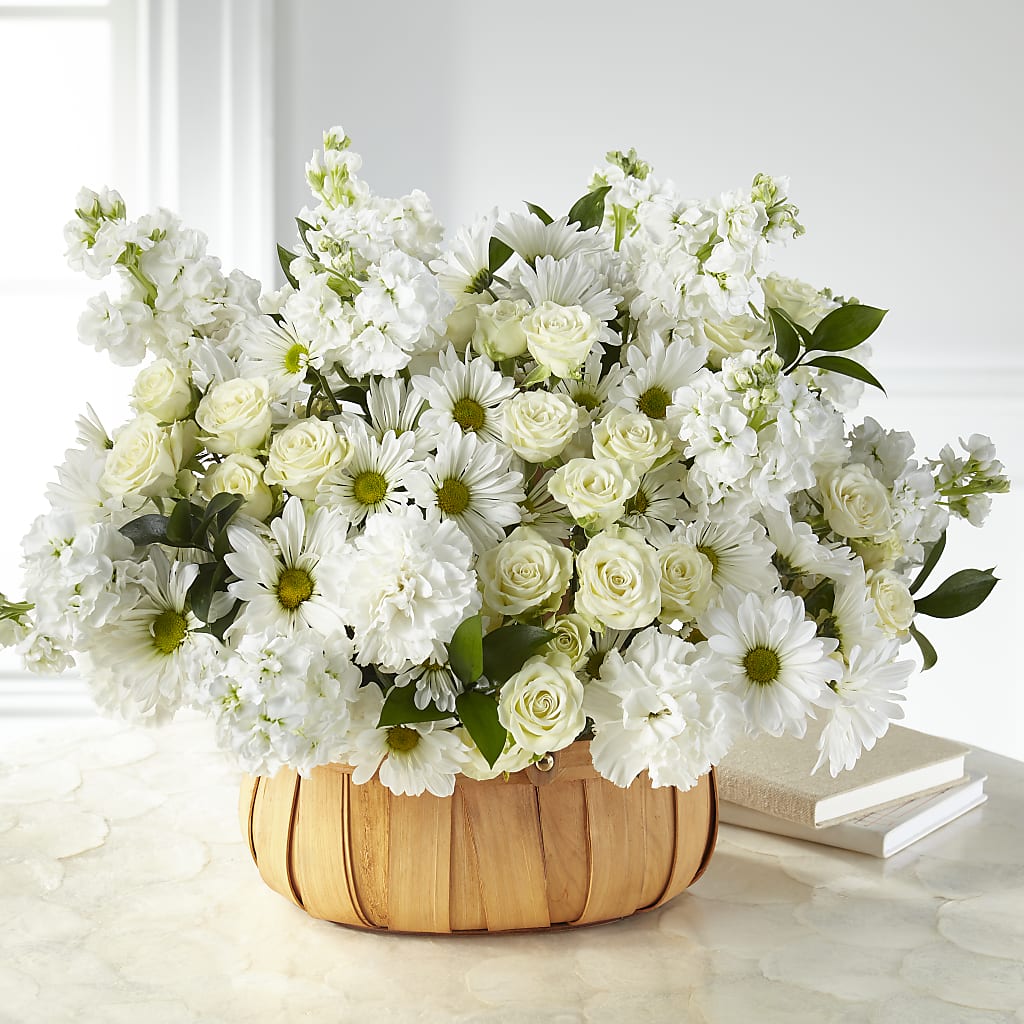 Graceful Garden Basket – HUTCHINSON'S FLOWERS INC, Sykesville MD