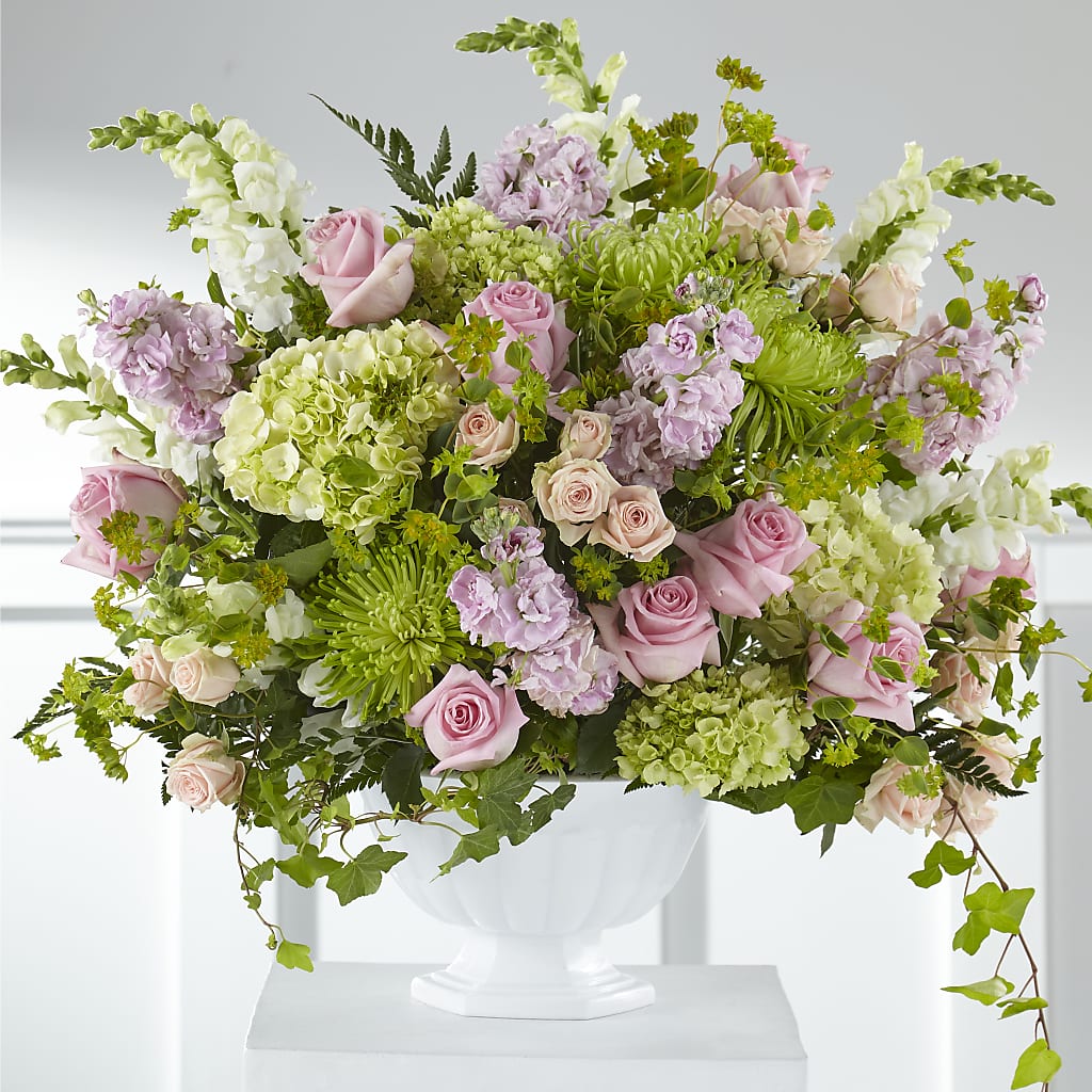 Radiant Embrace Arrangement – HUTCHINSON'S FLOWERS INC, Sykesville MD