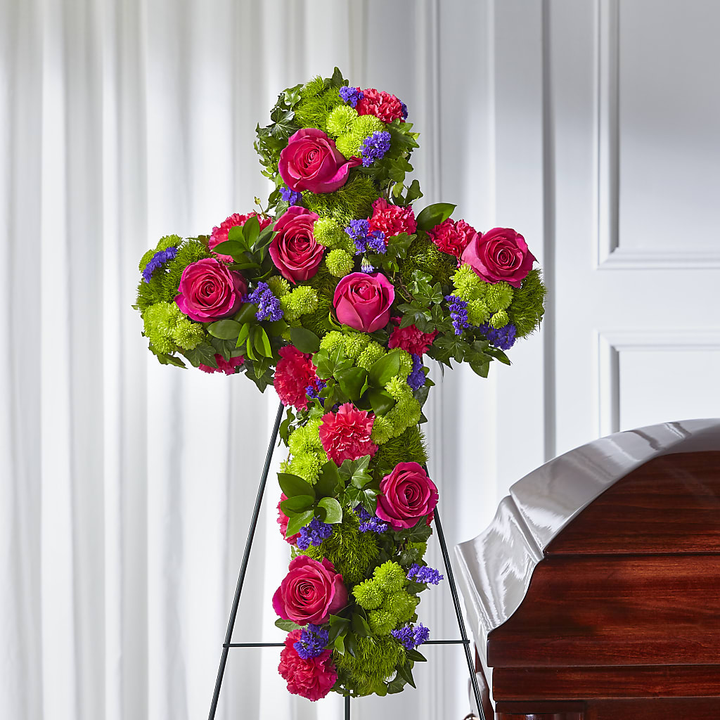 Tribute Rose Floral Cross – HUTCHINSON'S FLOWERS INC, Sykesville MD