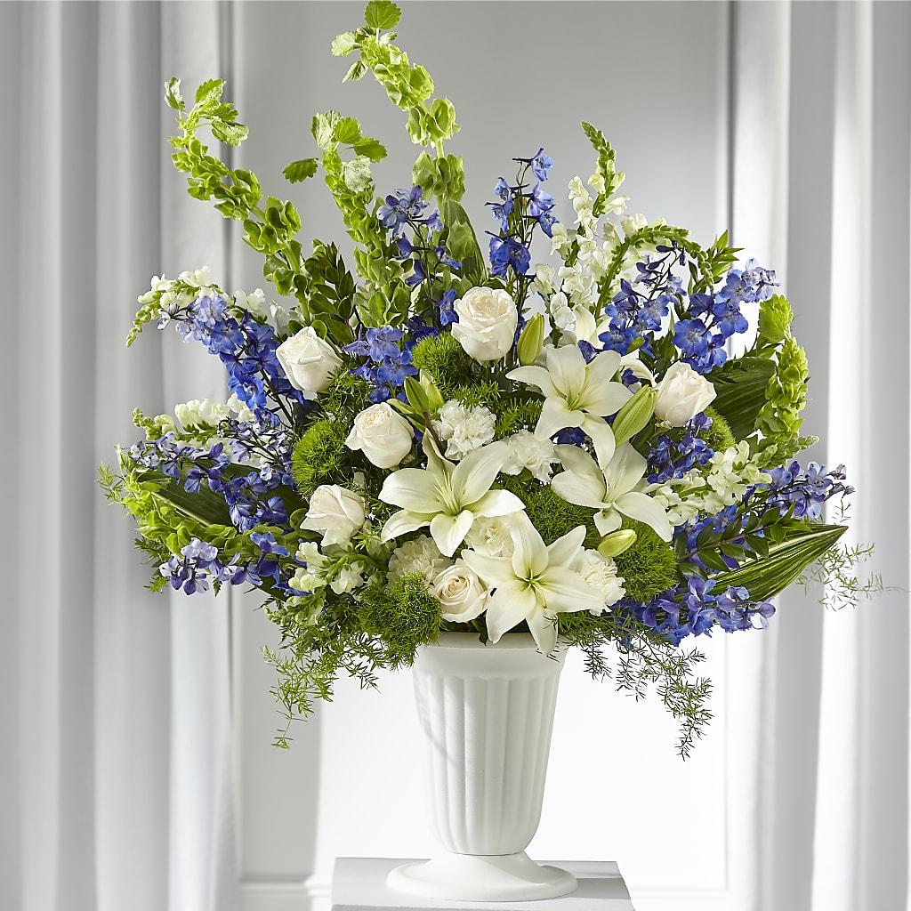 Heartfelt Hope Arrangement – HUTCHINSON'S FLOWERS INC, Sykesville MD