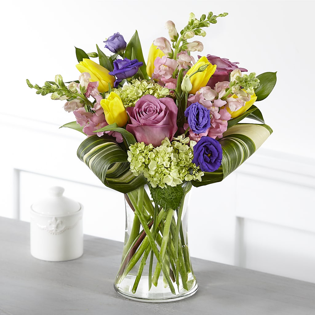 Wondrous Memories Bouquet – HUTCHINSON'S FLOWERS INC, Sykesville MD