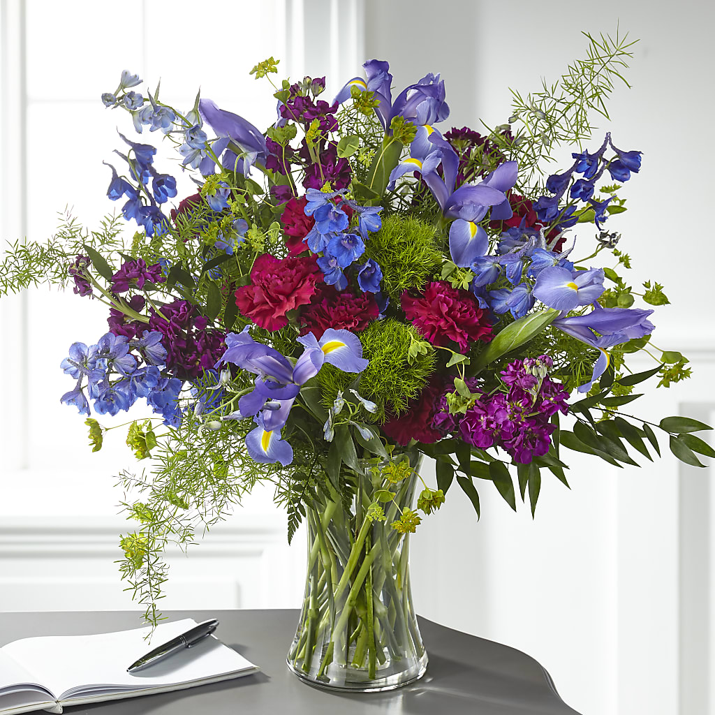 Giving Grace Bouquet – HUTCHINSON'S FLOWERS INC, Sykesville MD