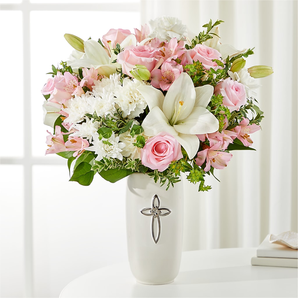 Kindly Devoted Bouquet – HUTCHINSON'S FLOWERS INC, Sykesville MD