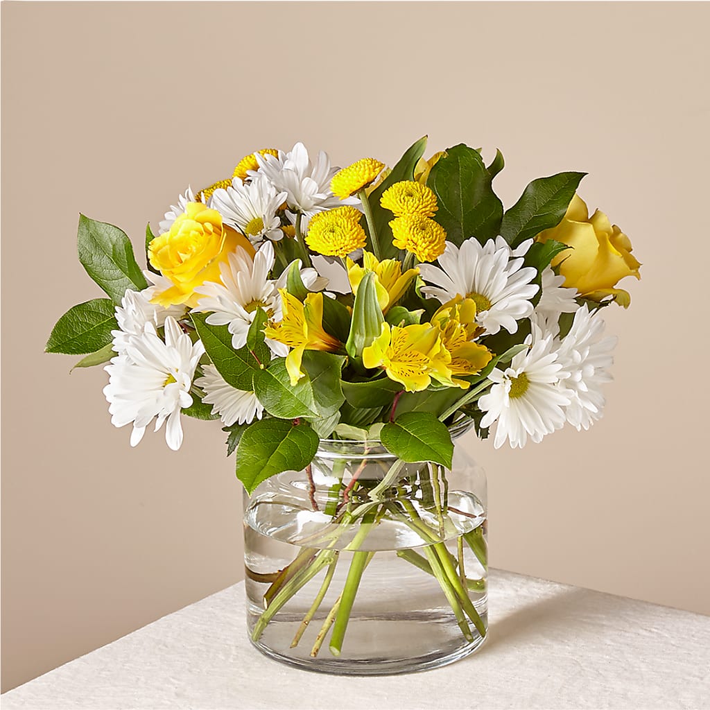 Sunny Sentiments Bouquet – HUTCHINSON'S FLOWERS INC, Sykesville MD
