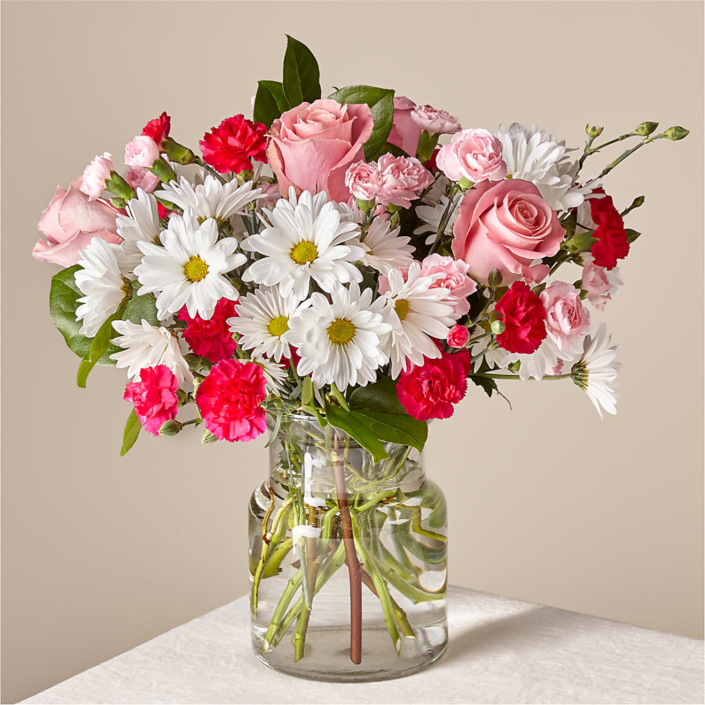 Sweet Surprises® Bouquet – HUTCHINSON'S FLOWERS INC, Sykesville MD