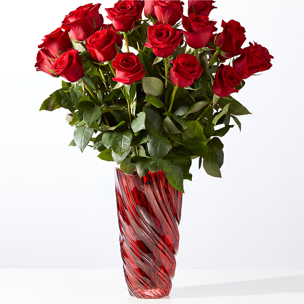 Classic Love Red Rose Bouquet with Luxe Swirl Vase – HUTCHINSON'S FLOWERS INC, Sykesville MD