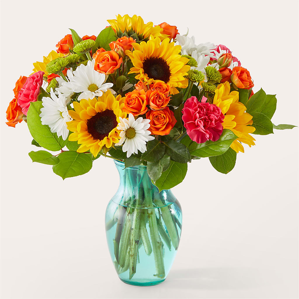 Sun-drenched Blooms Bouquet – HUTCHINSON'S FLOWERS INC, Sykesville MD