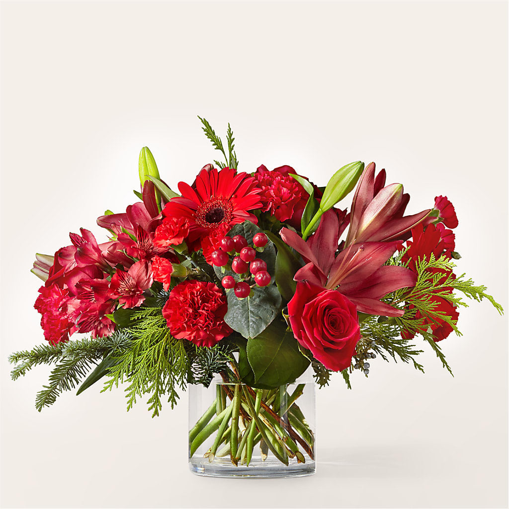 Friendsmas Bouquet – HUTCHINSON'S FLOWERS INC, Sykesville MD