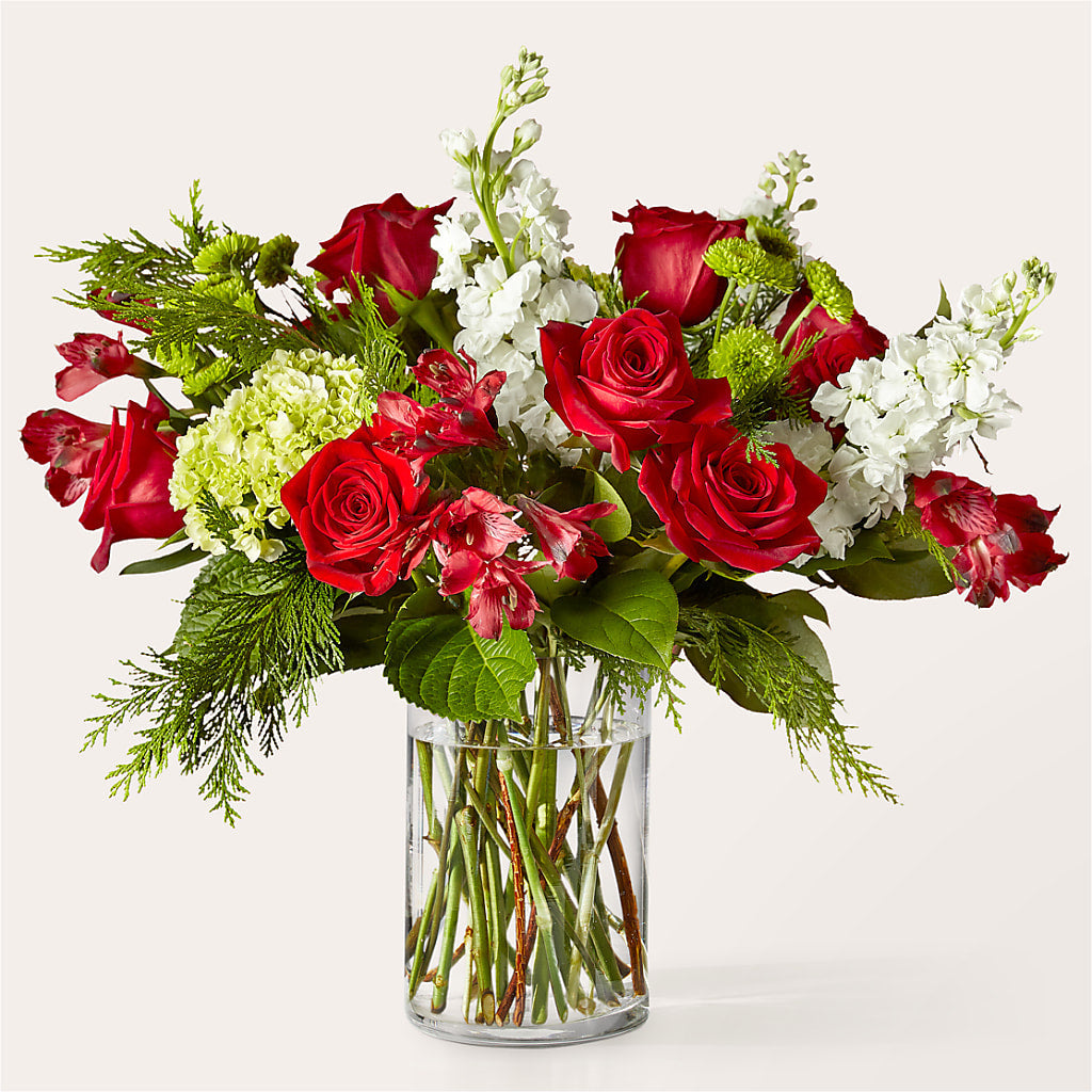 Tree Shopping Bouquet – HUTCHINSON'S FLOWERS INC, Sykesville MD