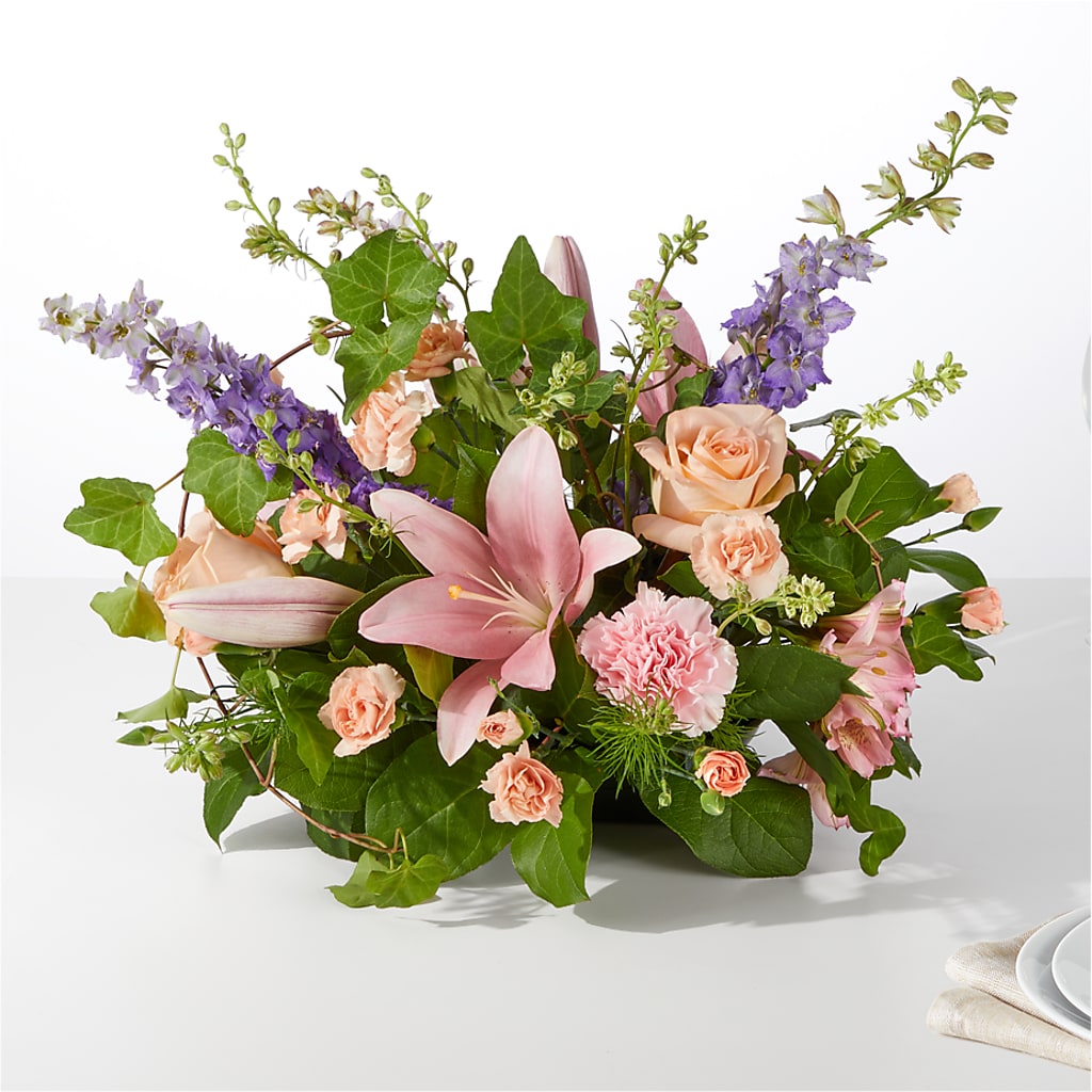 Blossom Time Centerpiece – HUTCHINSON'S FLOWERS INC, Sykesville MD