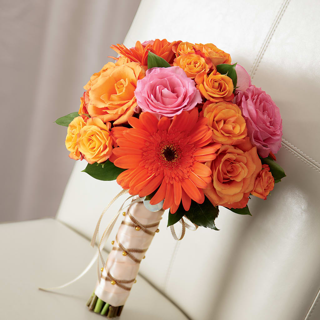 Lifetime of Love Bouquet – HUTCHINSON'S FLOWERS INC, Sykesville MD