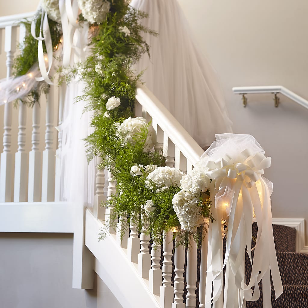 Champagne Dreams Garland – HUTCHINSON'S FLOWERS INC, Sykesville MD