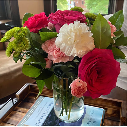 Sweet & Pretty Bouquet – HUTCHINSON'S FLOWERS INC, Sykesville MD