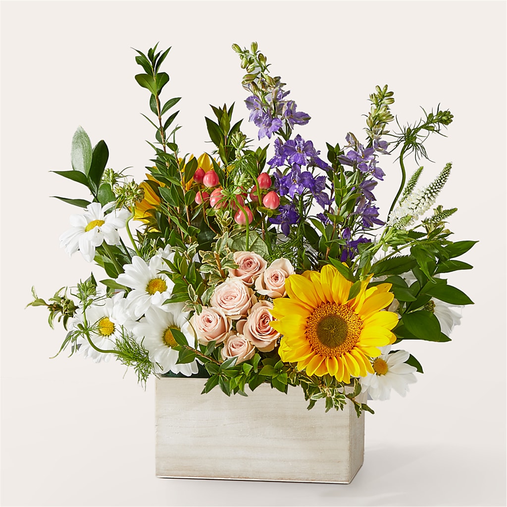 The Good Life Bouquet – HUTCHINSON'S FLOWERS INC, Sykesville MD