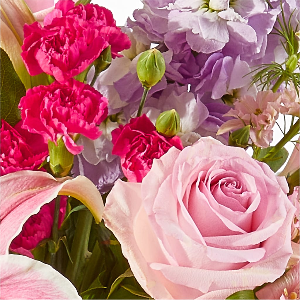 Mauvelous Bouquet – HUTCHINSON'S FLOWERS INC, Sykesville MD