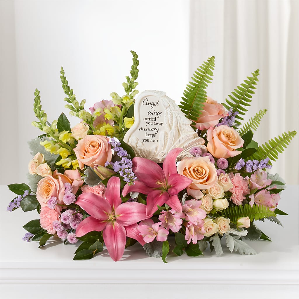 Gentle Light Arrangement – HUTCHINSON'S FLOWERS INC, Sykesville MD