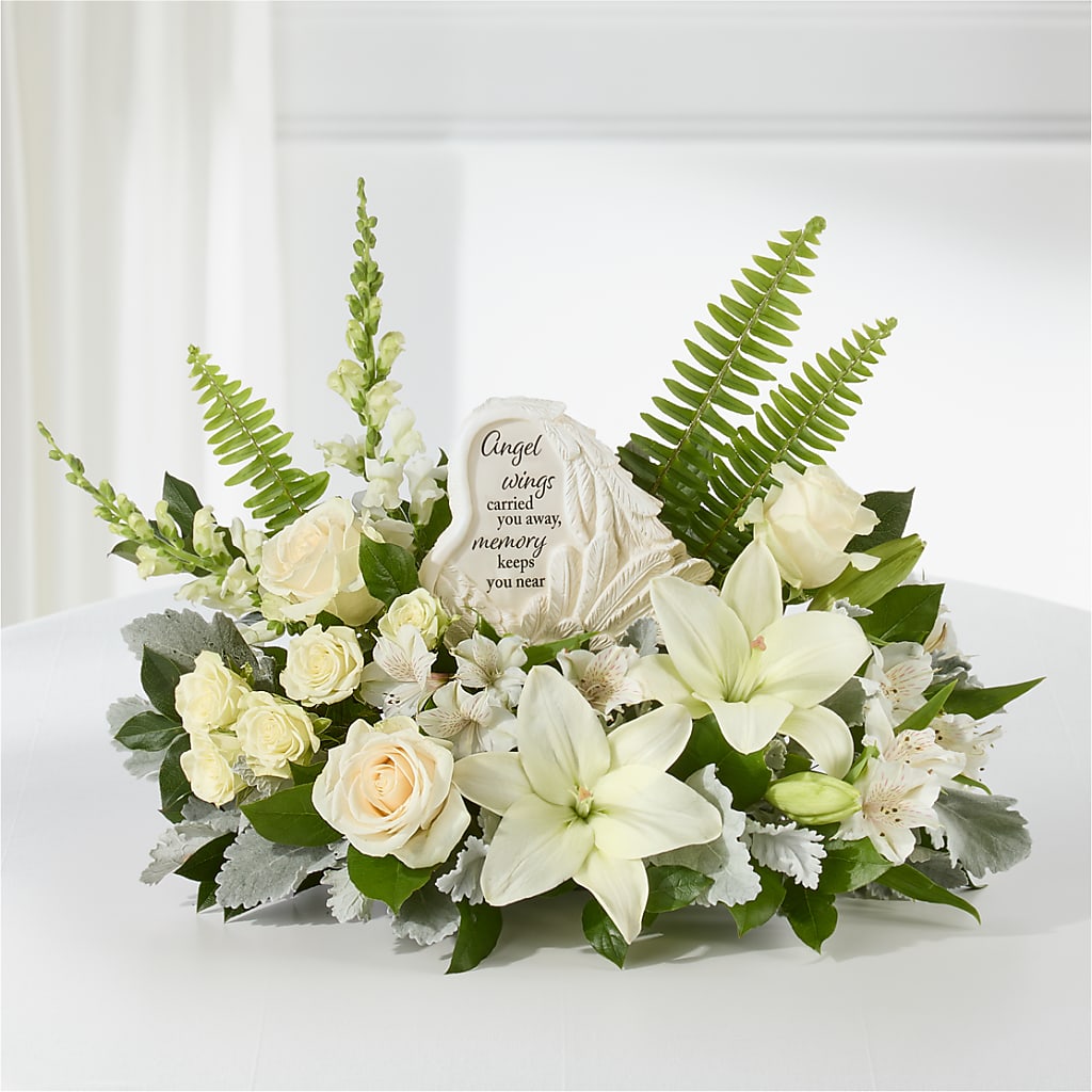 Holding You Close Arrangement – HUTCHINSON'S FLOWERS INC, Sykesville MD