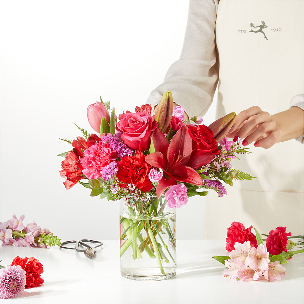 Together Forever - A Florist Original – HUTCHINSON'S FLOWERS INC, Sykesville MD