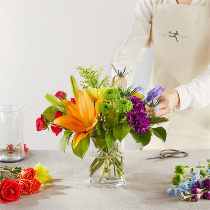 Summer Spectra - A Florist Original – HUTCHINSON'S FLOWERS INC, Sykesville MD