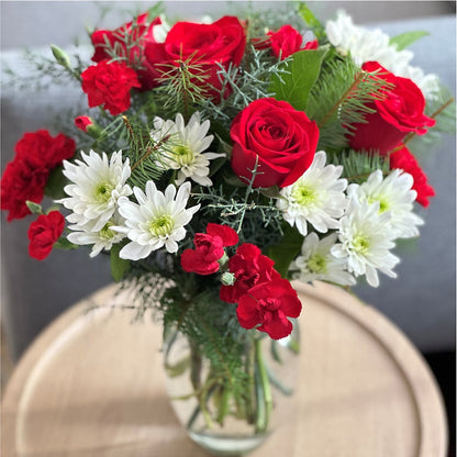 Seasonal Magic Bouquet – HUTCHINSON'S FLOWERS INC, Sykesville MD