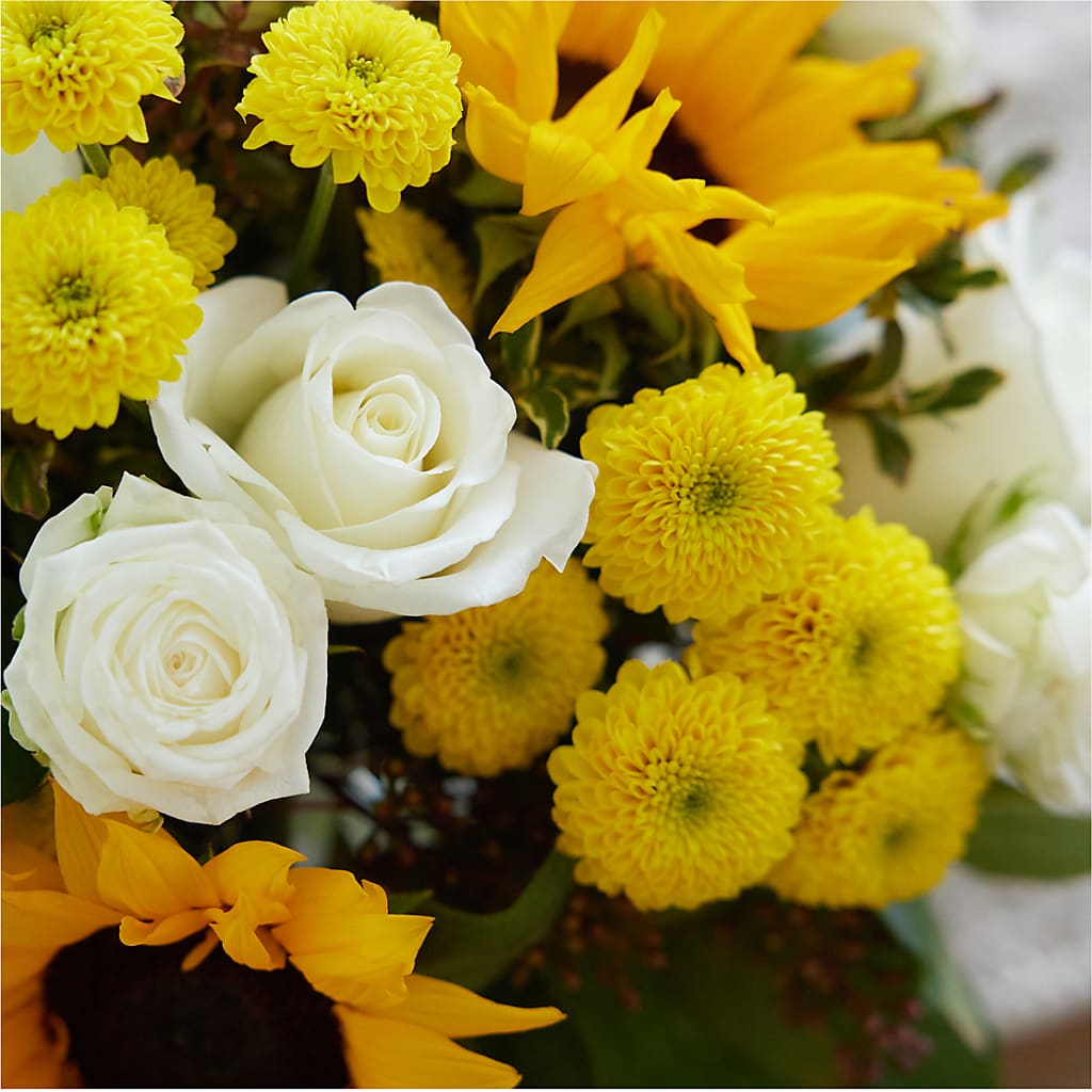Luminous Morning Bouquet – HUTCHINSON'S FLOWERS INC, Sykesville MD
