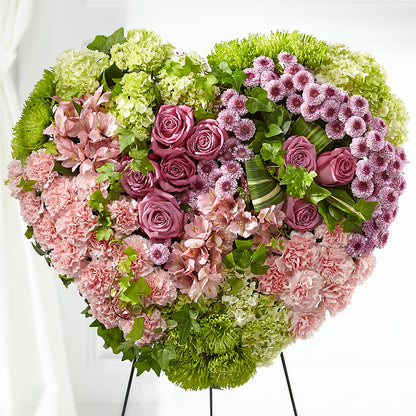 Heartwarming Standing Heart – HUTCHINSON'S FLOWERS INC, Sykesville MD
