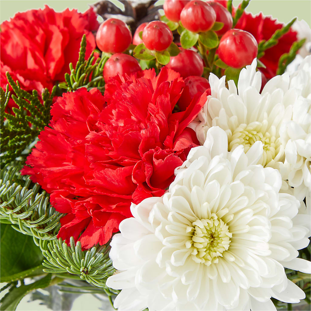 Snow Angel Bouquet – HUTCHINSON'S FLOWERS INC, Sykesville MD