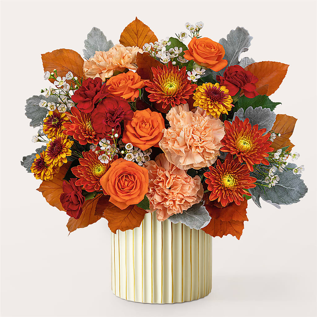 Merlot Bouquet with Ivory Vase – HUTCHINSON'S FLOWERS INC, Sykesville MD