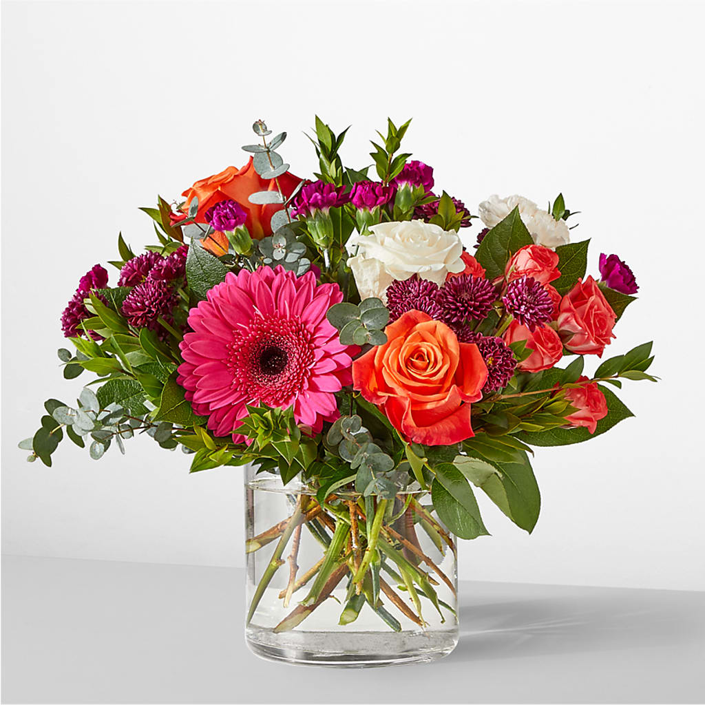Smell the Roses Bouquet – HUTCHINSON'S FLOWERS INC, Sykesville MD