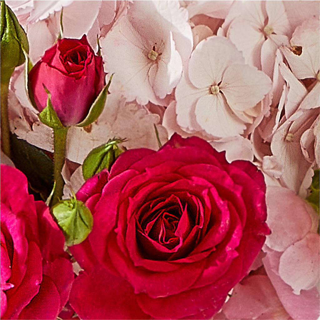 Glitz & Glam Bouquet – HUTCHINSON'S FLOWERS INC, Sykesville MD