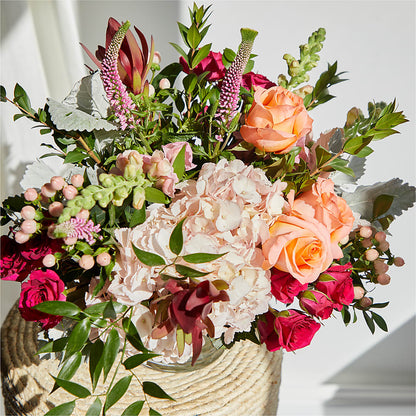 Glitz & Glam Bouquet – HUTCHINSON'S FLOWERS INC, Sykesville MD