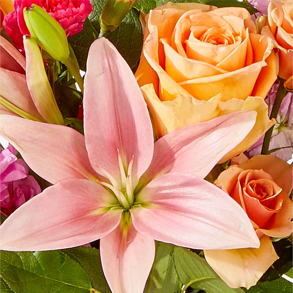 Bisous Bouquet – HUTCHINSON'S FLOWERS INC, Sykesville MD