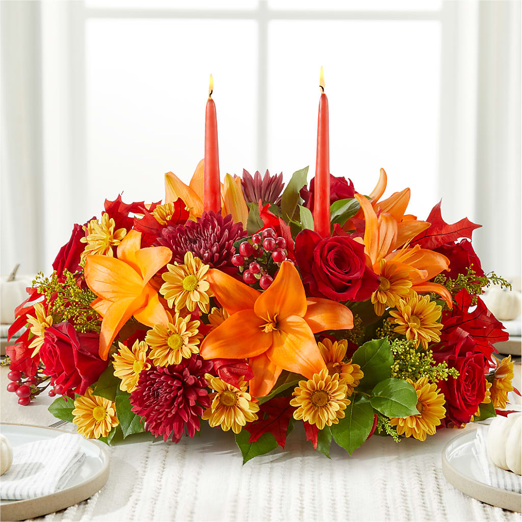Autumn's Embrace Centerpiece – HUTCHINSON'S FLOWERS INC, Sykesville MD