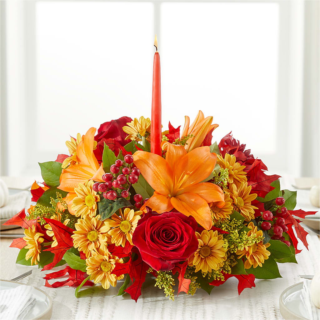 Autumn's Embrace Centerpiece – HUTCHINSON'S FLOWERS INC, Sykesville MD