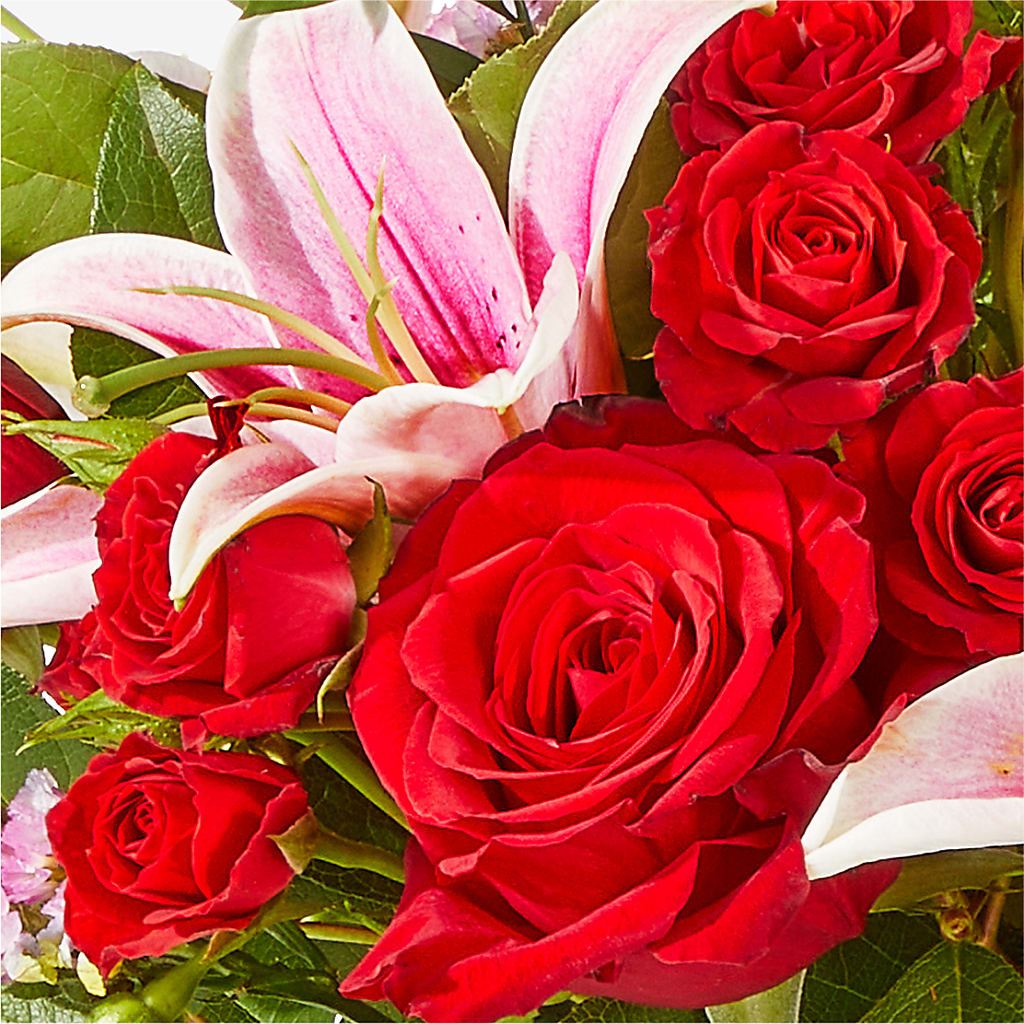 Hopeless Romantic Bouquet – HUTCHINSON'S FLOWERS INC, Sykesville MD