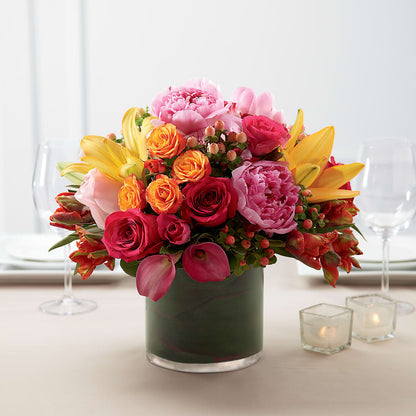 Color Mix Arrangement – HUTCHINSON'S FLOWERS INC, Sykesville MD