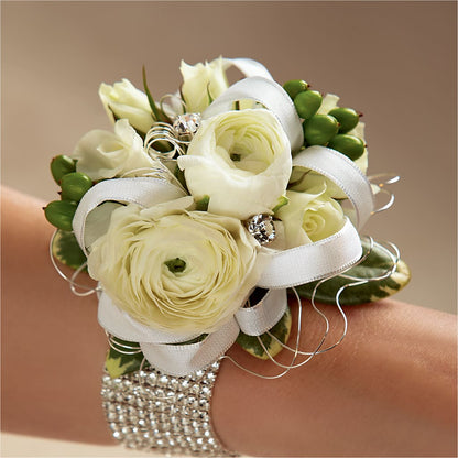 White Wedding Corsage – HUTCHINSON'S FLOWERS INC, Sykesville MD